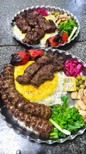 عکس رستوران دهکده