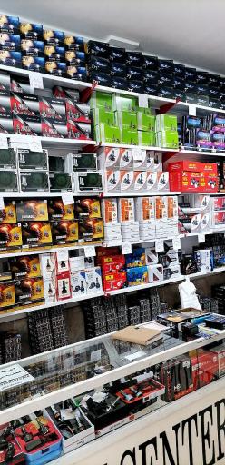 عکس فروشگاه زنون سنتر مرکز پخش هدلایت