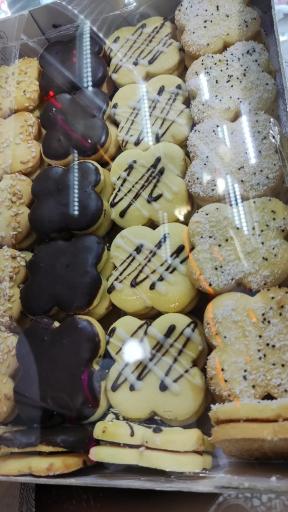 عکس سوغاتی و باقلوا تورکان