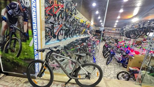 عکس فروشگاه دوچرخه جواد