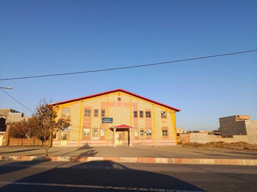 سالن ورزشی شهید علوی