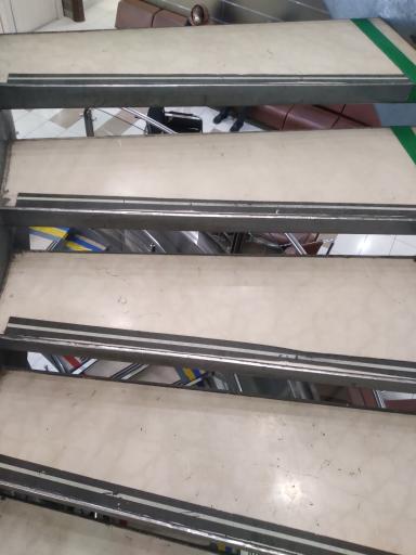 عکس بیمارستان چشم پزشکی نگاه