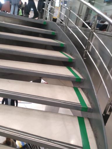 عکس بیمارستان چشم پزشکی نگاه