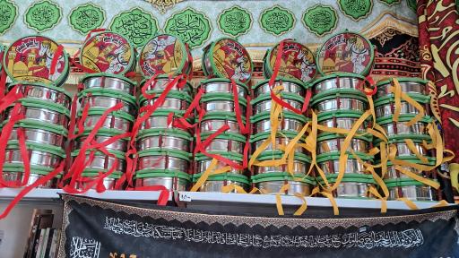 عکس فروشگاه محصولات فرهنگی شاهد