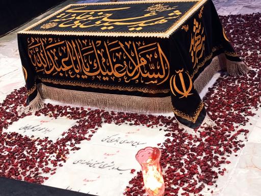 عکس آرامگاه شهیده زهرا حداد عادل