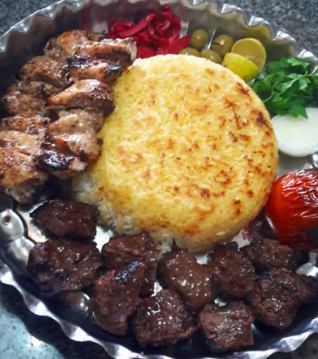 عکس رستوران دهکده