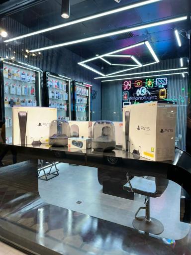 عکس فروشگاه فونولوژیست