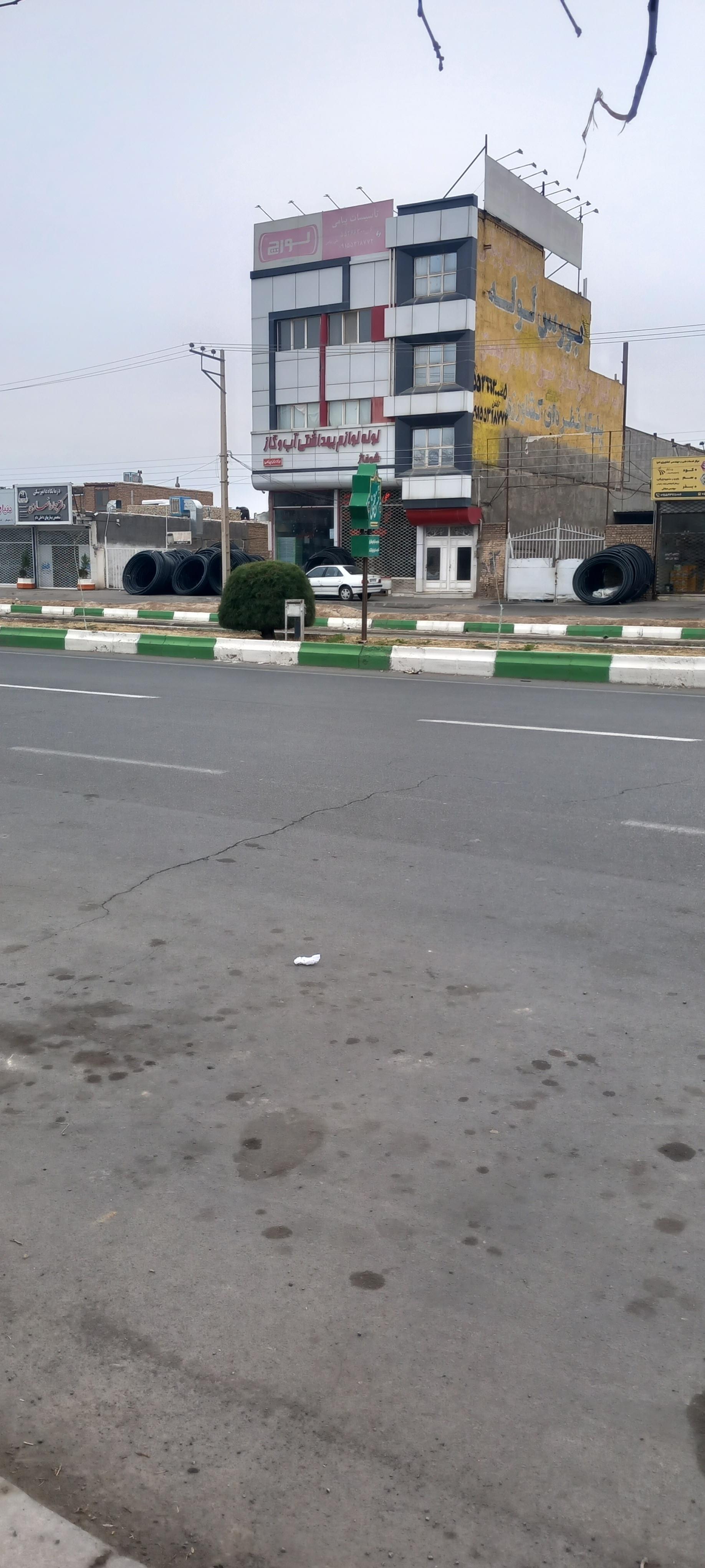 عکس فروشگاه لوله و اتصالات