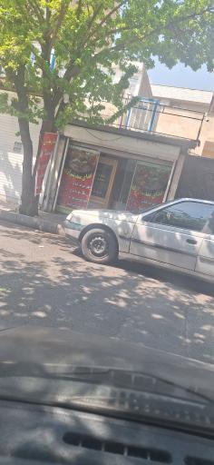 عکس تهیه غذا ممد شیرازی