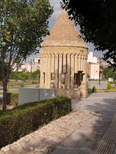 عکس خشت و خورشید خراسان