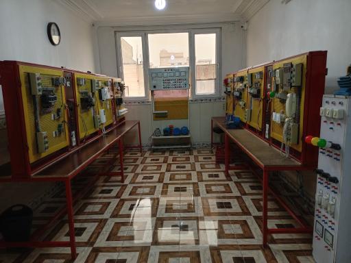 عکس آموزشگاه فنی پارس صنعت 