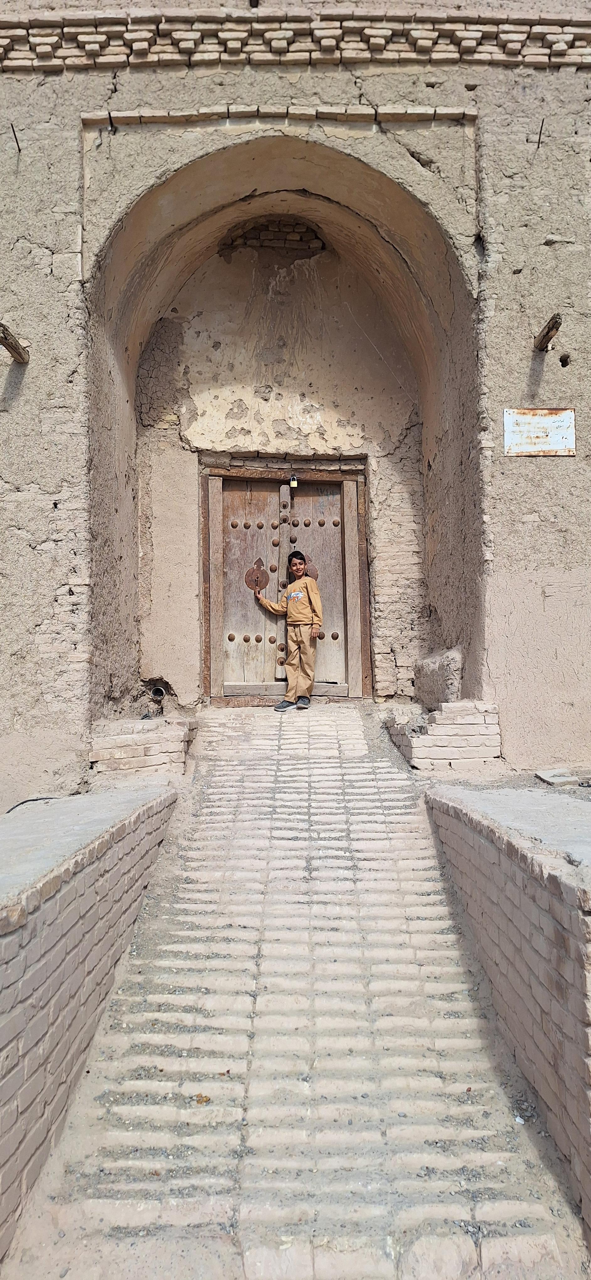 عکس قلعه ساسانی مروست