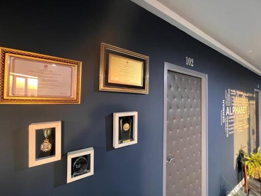 مؤسسه زبان خارجه آلفابت