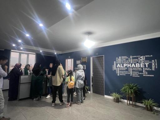 مؤسسه زبان خارجه آلفابت