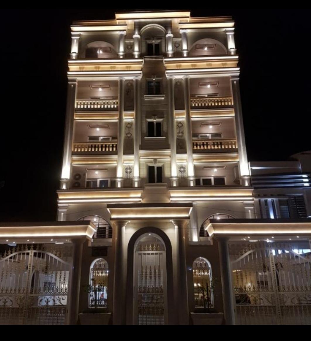 عکس ساختمان ادیب 