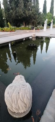 عکس باغ جهان نما