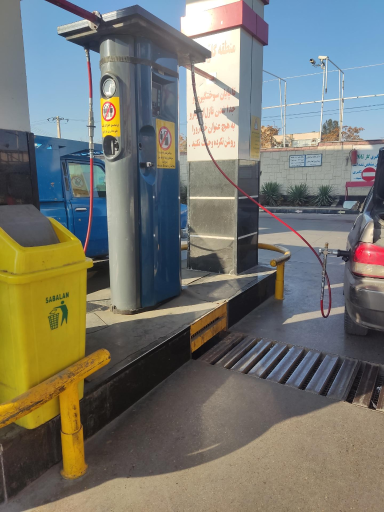 عکس جایگاه بنزین و CNG کاووسی 159