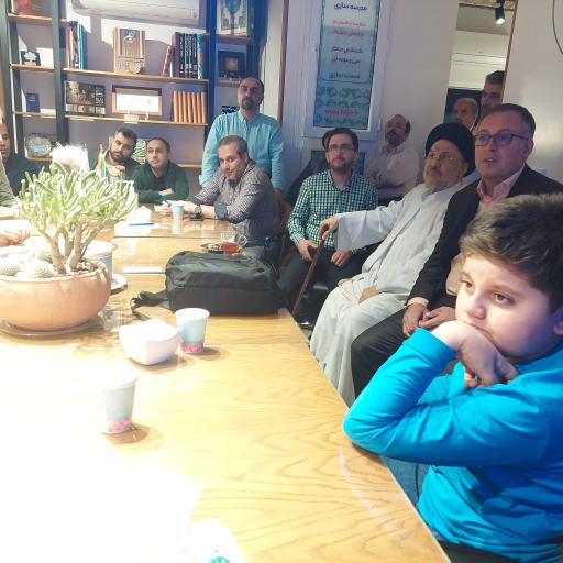 عکس موسسه خیریه فرهنگی همره افق قریب