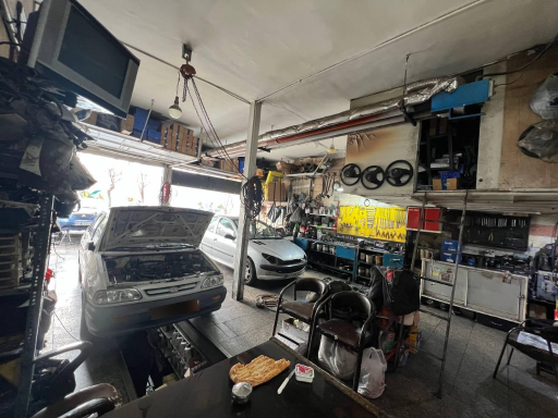 عکس تعمیرگاه مدرن (مرادخانی) 