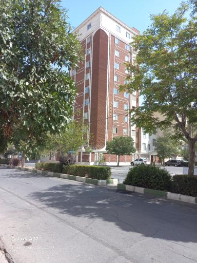 عکس مجتمع مسکونی رستا 