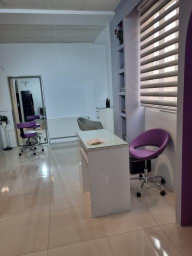 سالن زیبایی لعیا نظری