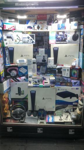 عکس فروشگاه کامپیوتر و صوتی تصویری و موبایل بهراد