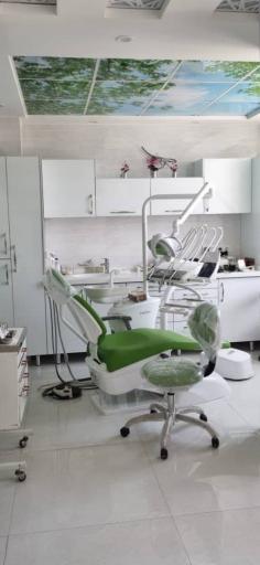 مطب دندانپزشکی دکتر مهرداد بابادی نیا 
