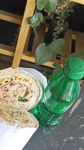 عکس ساندویچ سردویچ آویژه 