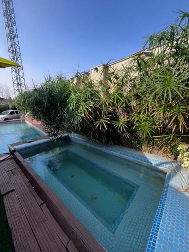 عکس خانه مسافر باران