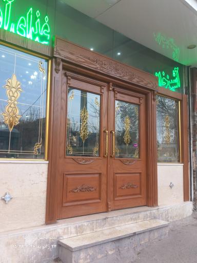 عکس آشپزخانه و غذای آماده برادران کریم