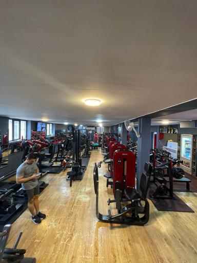 عکس باشگاه بدنسازی نوین اسپرت