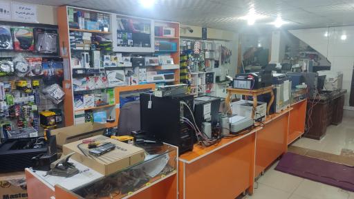 عکس کامپیوتر ثارالله