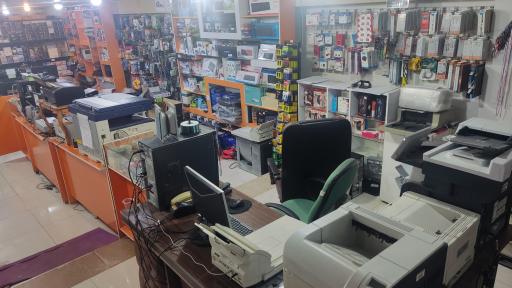 عکس کامپیوتر ثارالله