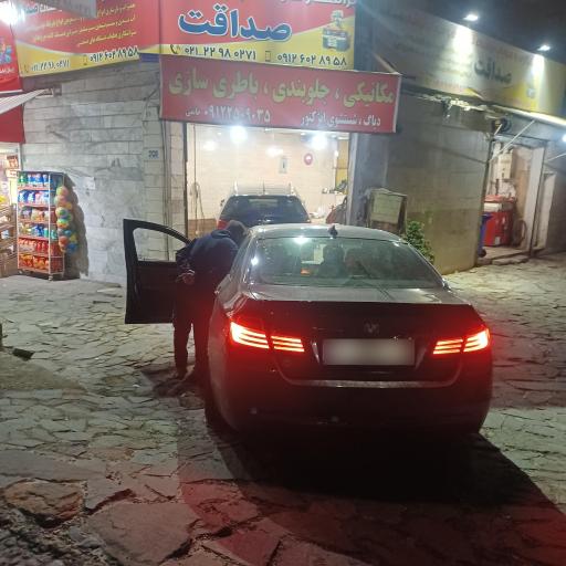 عکس تعمیرگاه BMW