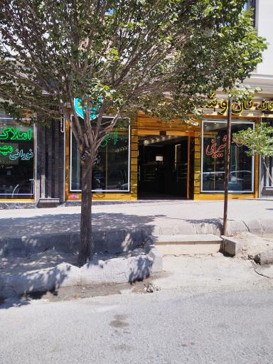 عکس کافه نان و شیرینی احمدی