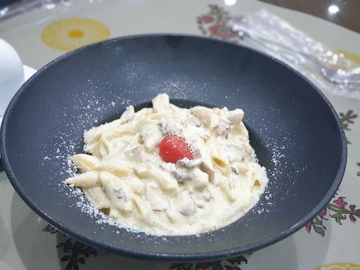 عکس رستوران شهرزاد