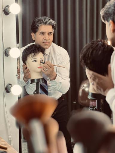 عکس اموزشگاه ارایشگری کوروش