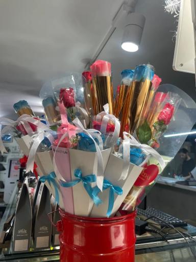 عکس شیرینی و کافه ناتلی