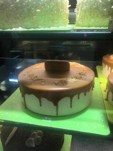 عکس شیرینی و کافه ناتلی