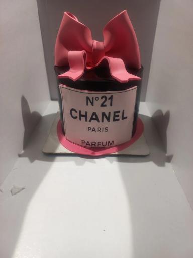 عکس شیرینی و کافه ناتلی