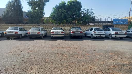 عکس دبیرستان امام خمینی