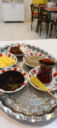 عکس کافه صبحانه ماردین