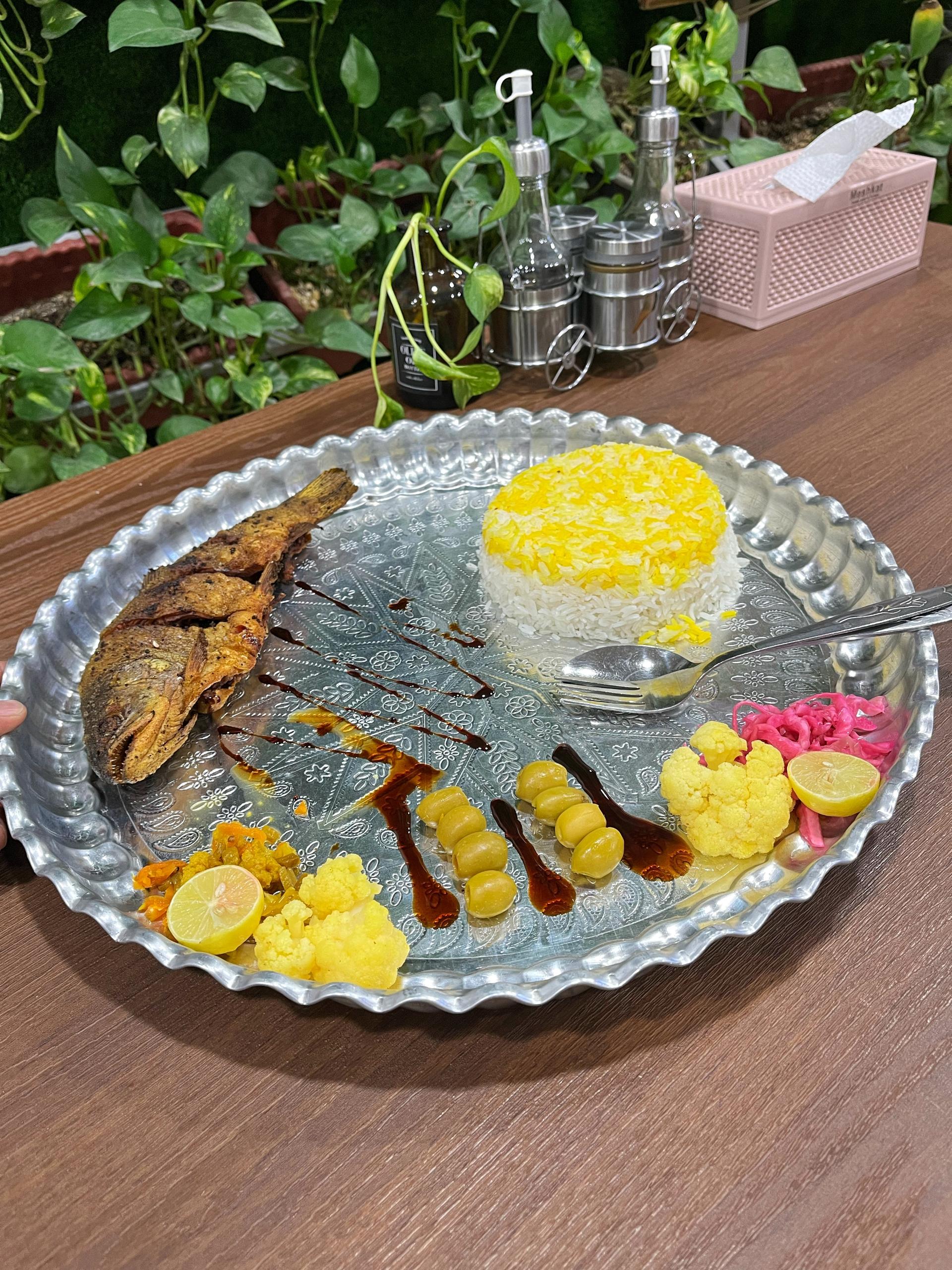 عکس رستوران شمعدونی