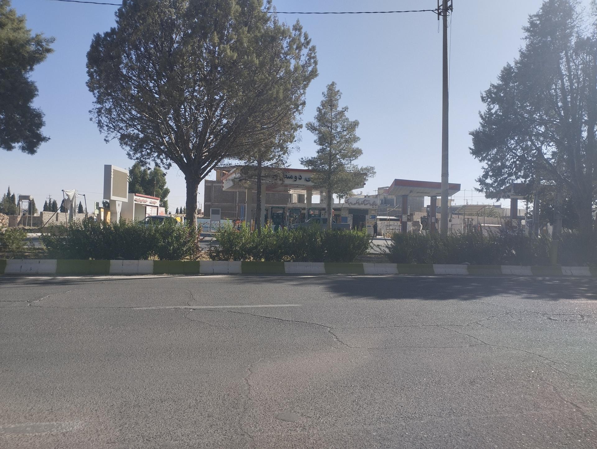 عکس جایگاه سوخت عباسی (بنزین و CNG)