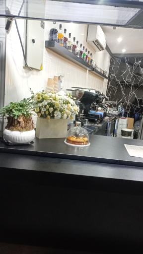 عکس کافه روزبه