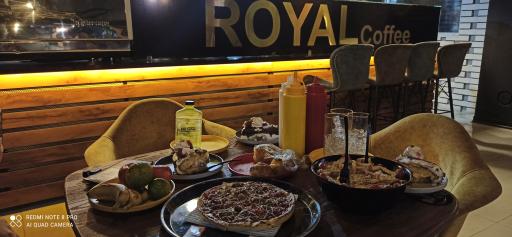 عکس کافه فست فود رویال
