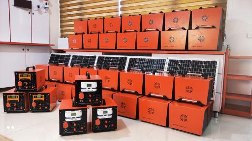 عکس نمایندگی پنل های خورشیدی