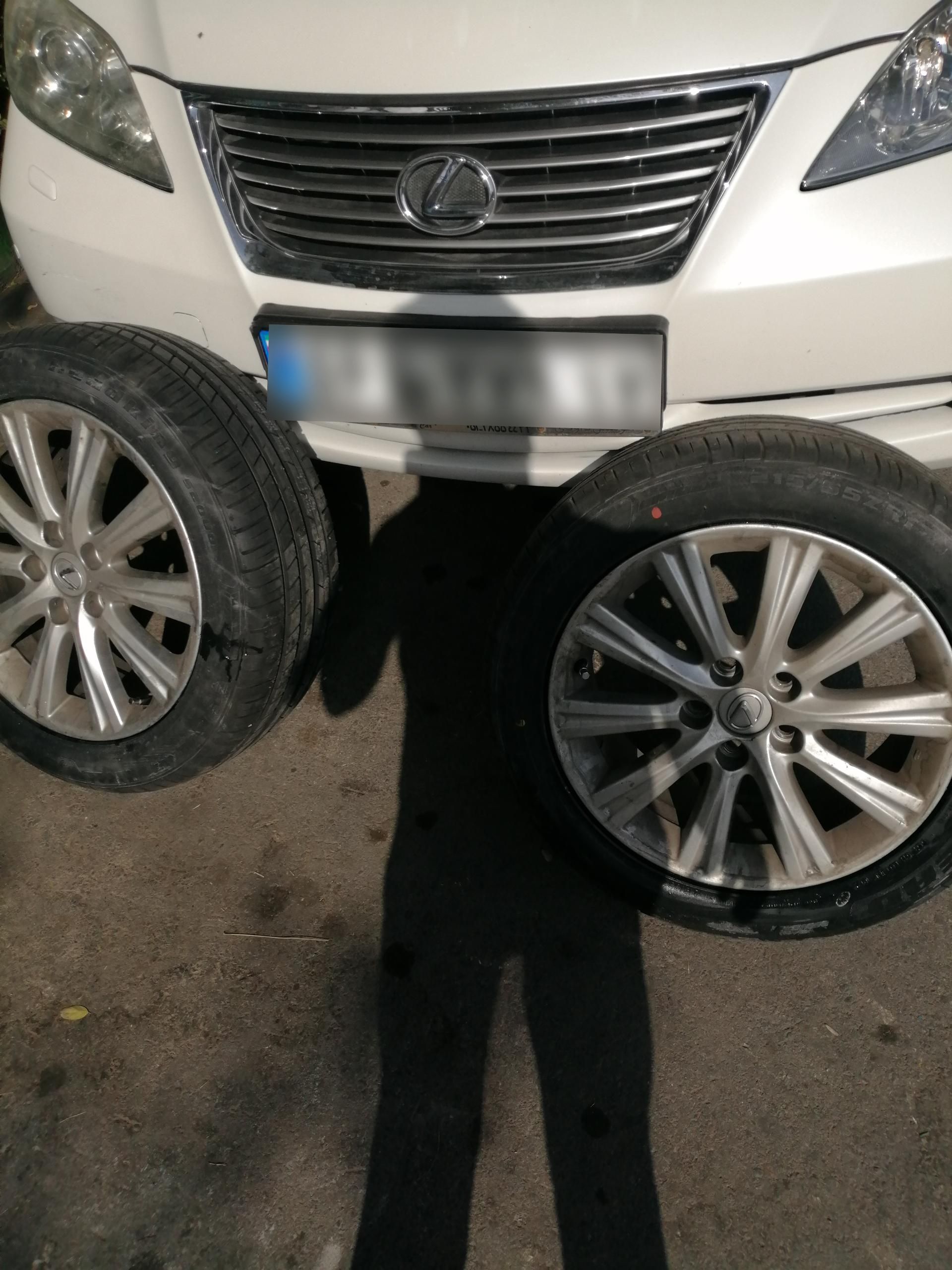 عکس لاستیک فروشی شاهرخ