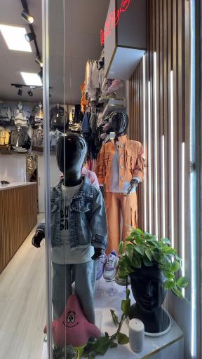 عکس پوشاک کودک و نوجوان سام