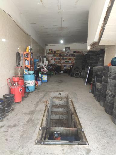 عکس اتوسرویس عارف